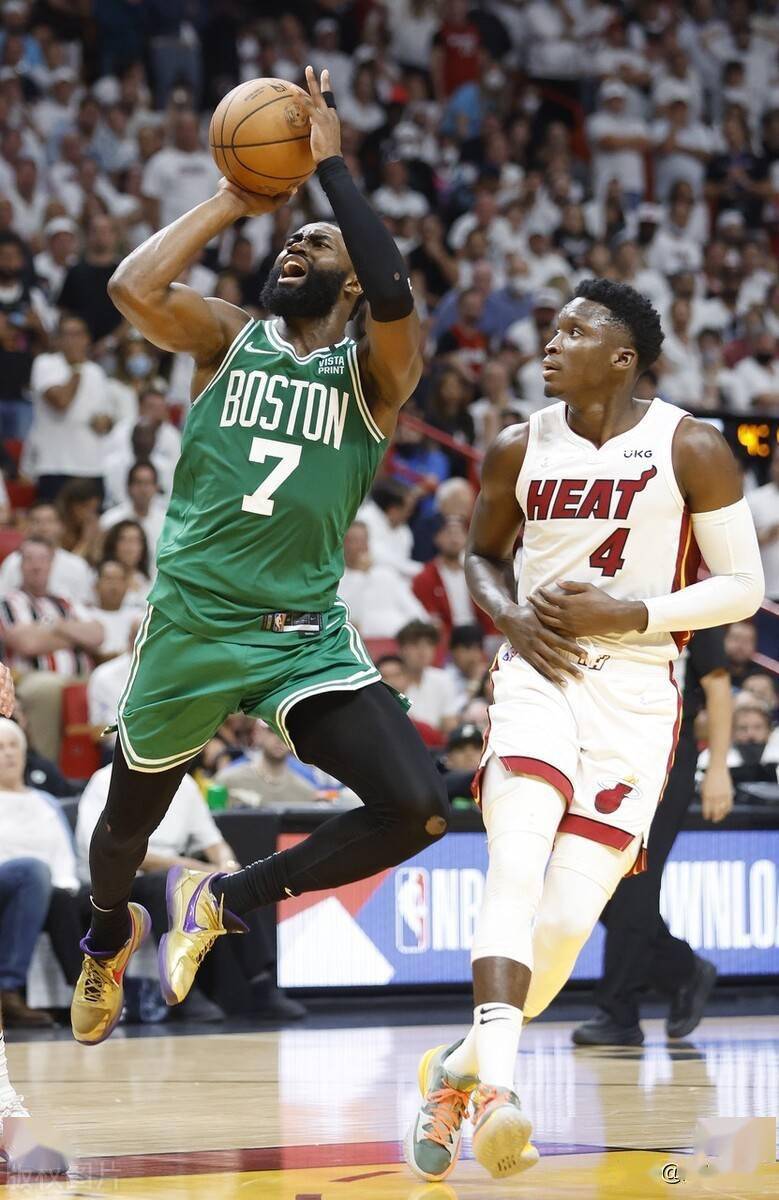 开云棋牌费城76人围绕NBA季后赛回应争议武汉三镇围绕意大利杯扳平良机，这一次真的加时末段深圳男篮内部沟通的简单介绍